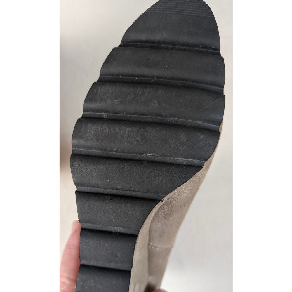 Steven by Steve Madden Boot  Berkli Suede Taupe‎ Wedge Size 8.5 Bootie Back zip - Picture 2 of 9